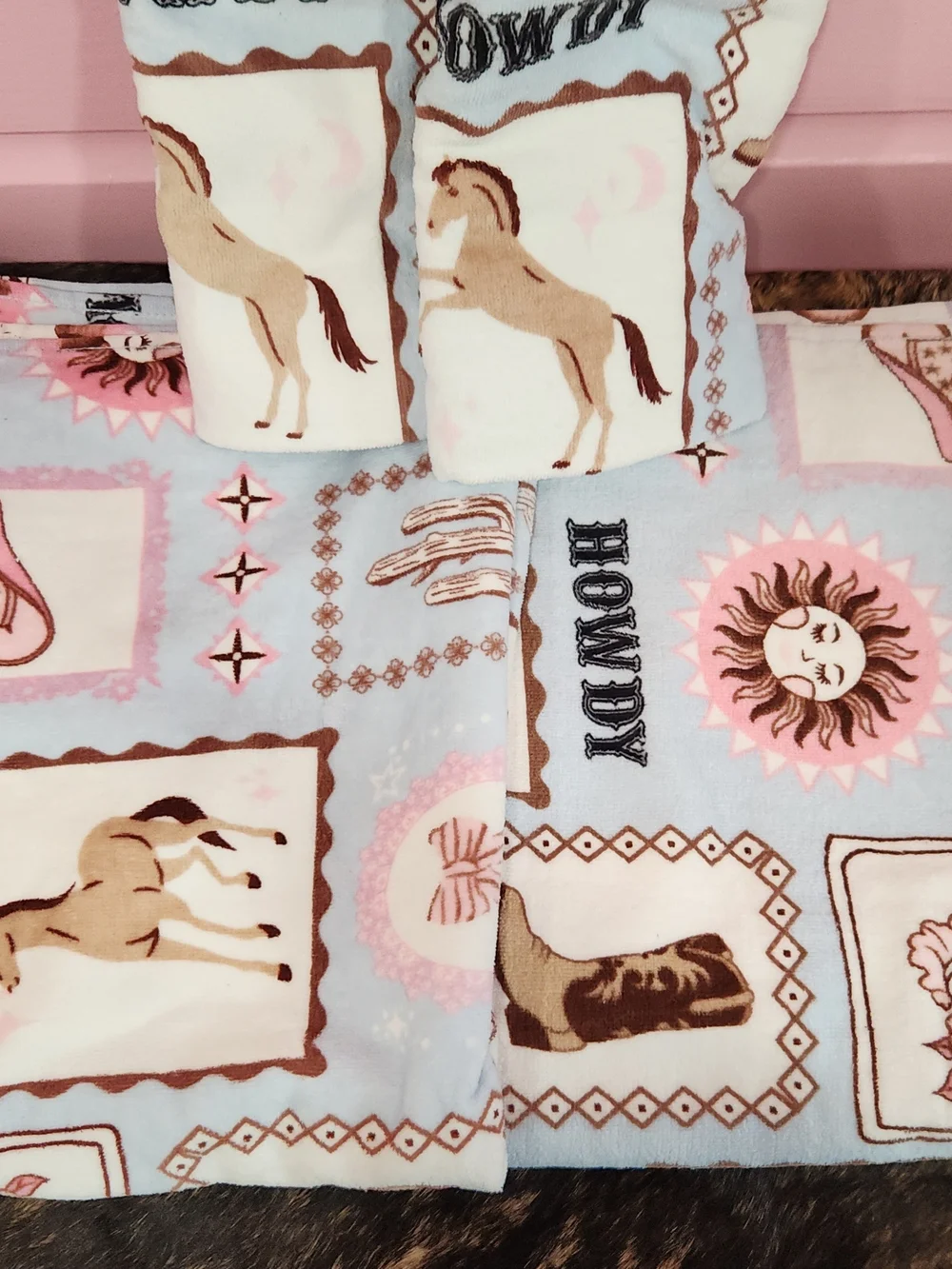 Wrangler Pink and Light Blue Western Stamp Horse Bath Towel Set